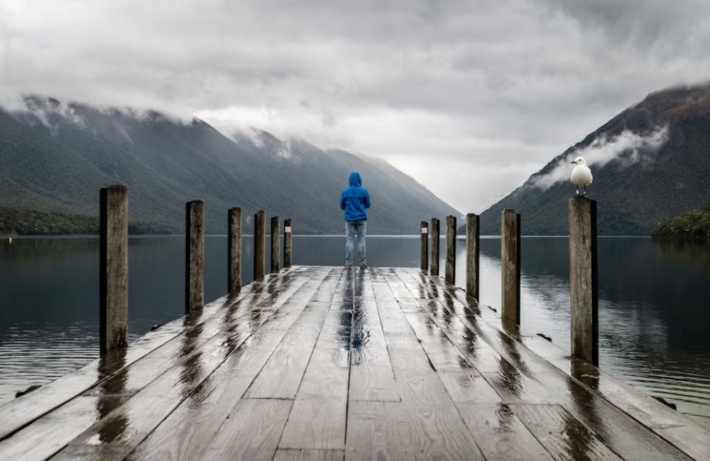Waarom heeft het geluid van de regen een rustgevend effect op ons brein?