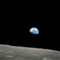 Wat is het verschil tussen sterren, planeten en manen?